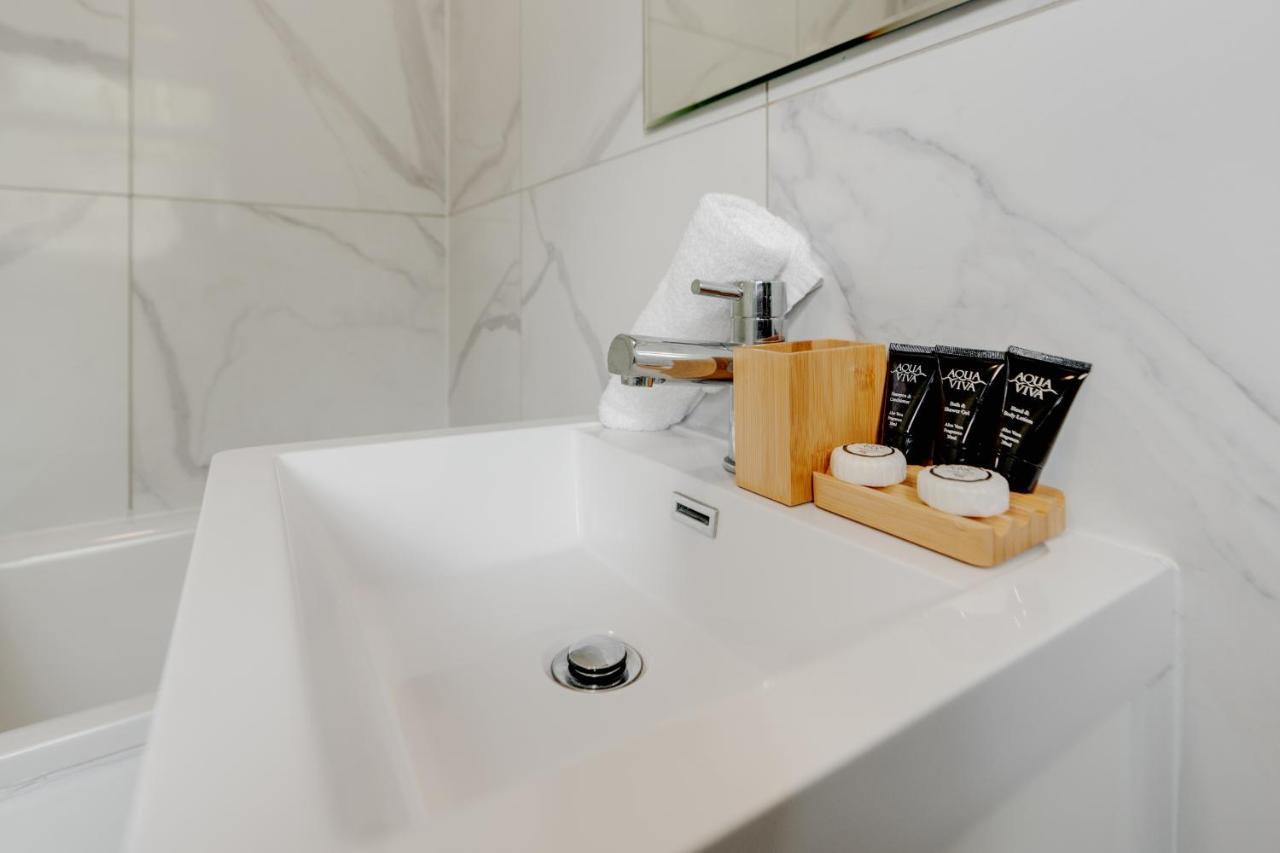ליברפול Vichy - Strathcona Suites, Houses In Wavertree מראה חיצוני תמונה